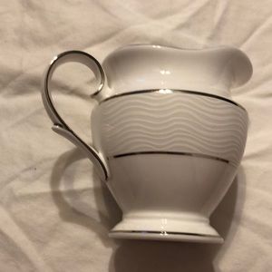 Lenox creamer